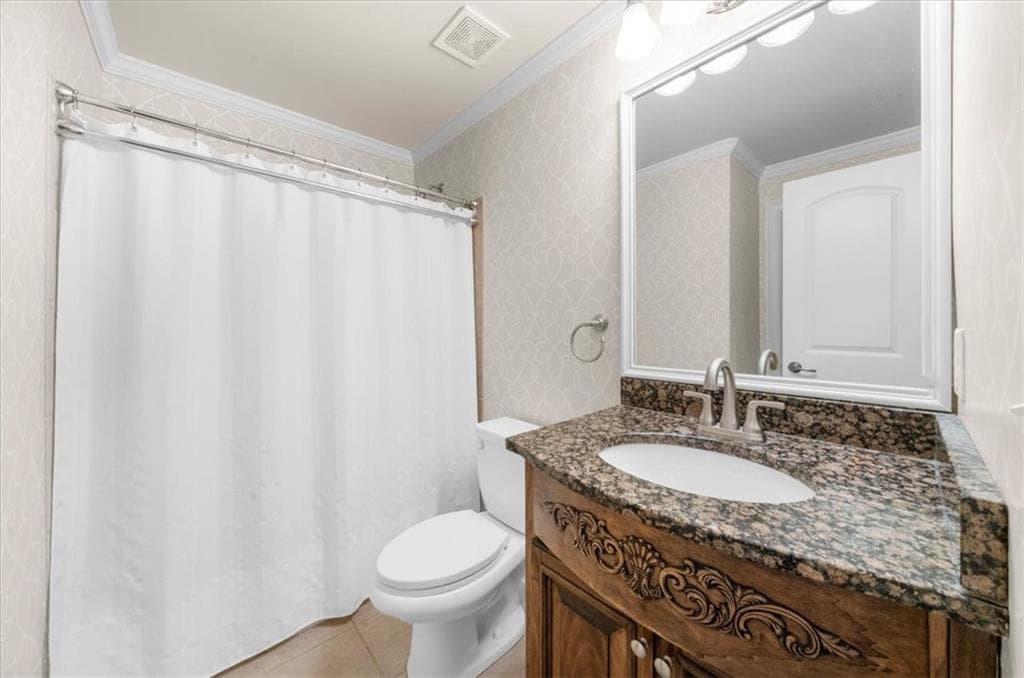 5 bedroom, 5 bathroom, 5,275 sq ft single family residence for sale at 4703 Grandview Parkway, Flowery Branch, GA 30542 — photo 10