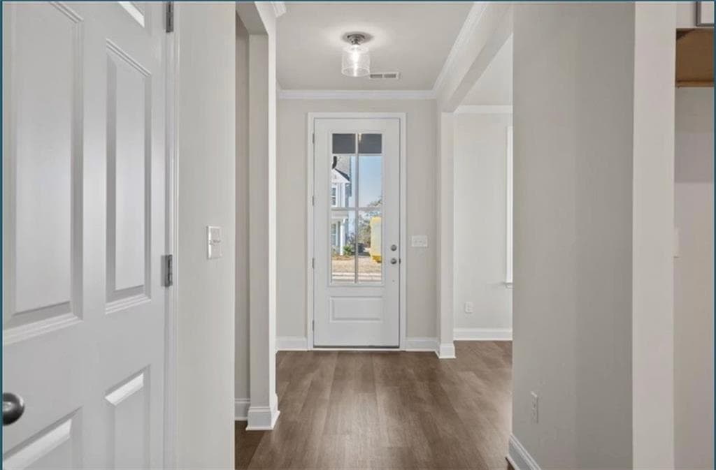 4 bedroom, 4 bathroom, 2,486 sq ft single family residence for sale at 551 Grand Wehunt Drive, Hoschton, GA 30548 — photo 3