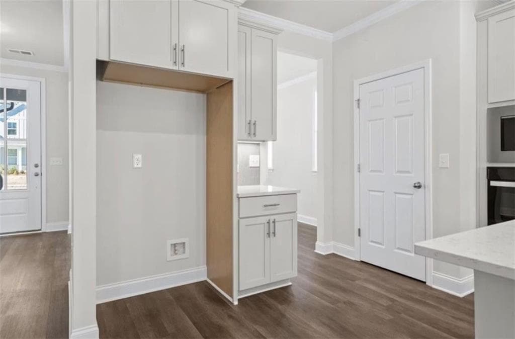 4 bedroom, 4 bathroom, 2,486 sq ft single family residence for sale at 551 Grand Wehunt Drive, Hoschton, GA 30548 — photo 8