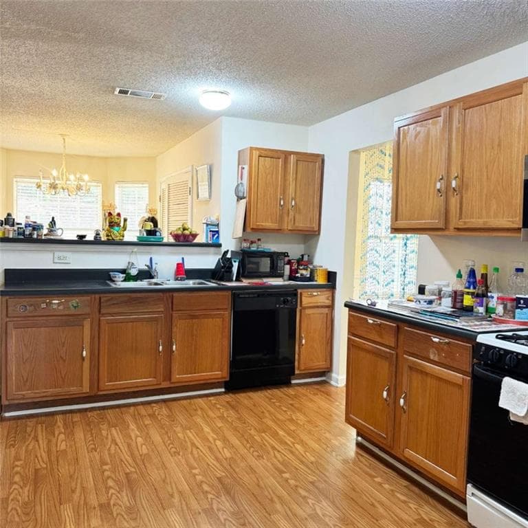 4 bedroom, 3 bathroom, 2,488 sq ft single family residence for sale at 2465 Marsh Rabbit Bnd, Decatur, GA 30035 — photo 8