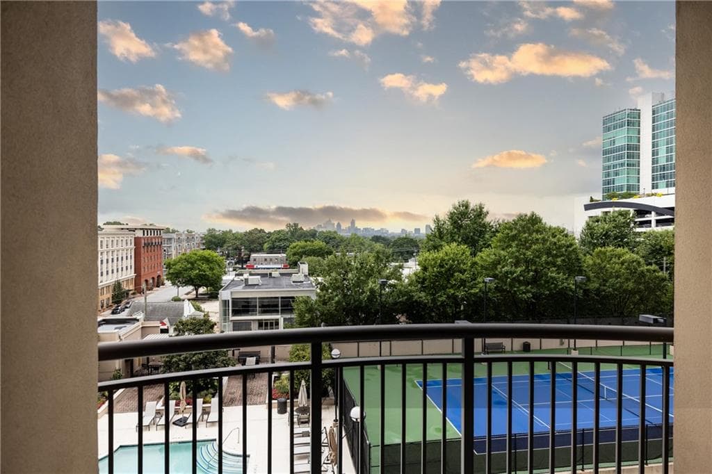 1 bedroom, 1 bathroom, 874 sq ft condominium for rent at 325 E Paces Ferry Road 706, Atlanta, GA 30305 for $2,000 a month — photo 1 of 38