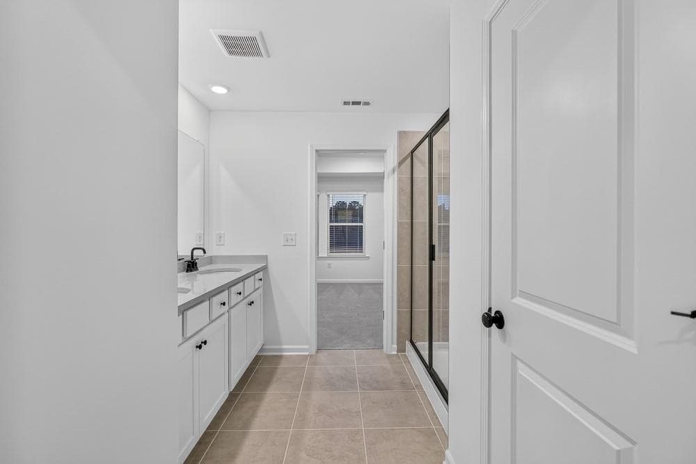 3 bedroom, 4 bathroom, 1,967 sq ft townhouse under contract at 502 Provence Gate Lane, Lawrenceville, GA 30044 — photo 4
