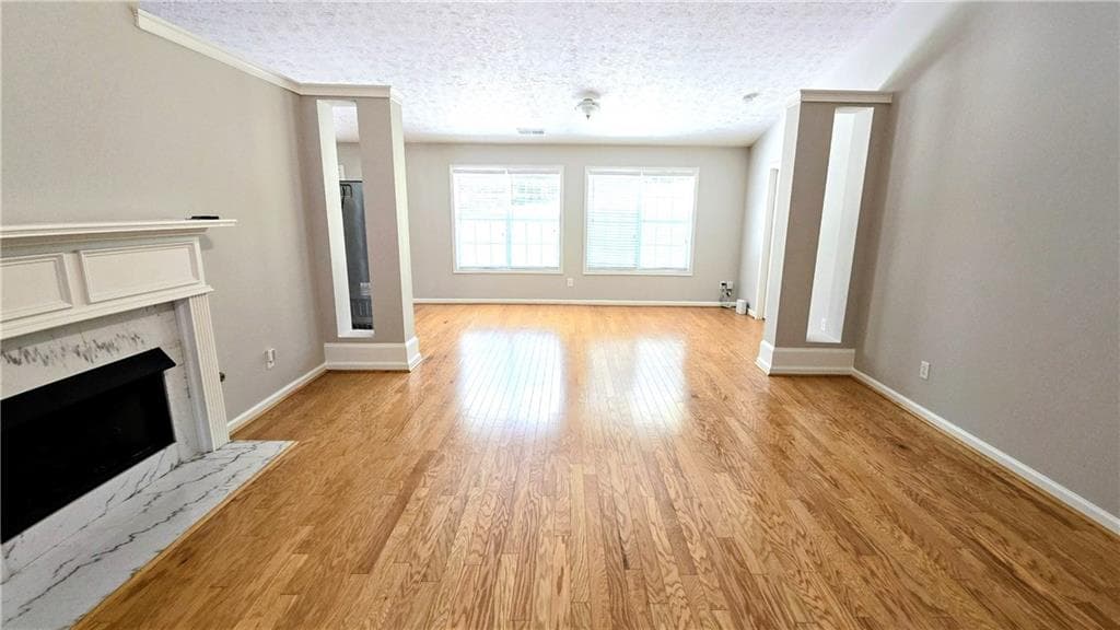 3 bedroom, 2 bathroom, 2,560 sq ft single family residence for sale at 272 Leatherwood Court, Lawrenceville, GA 30043 — photo 6