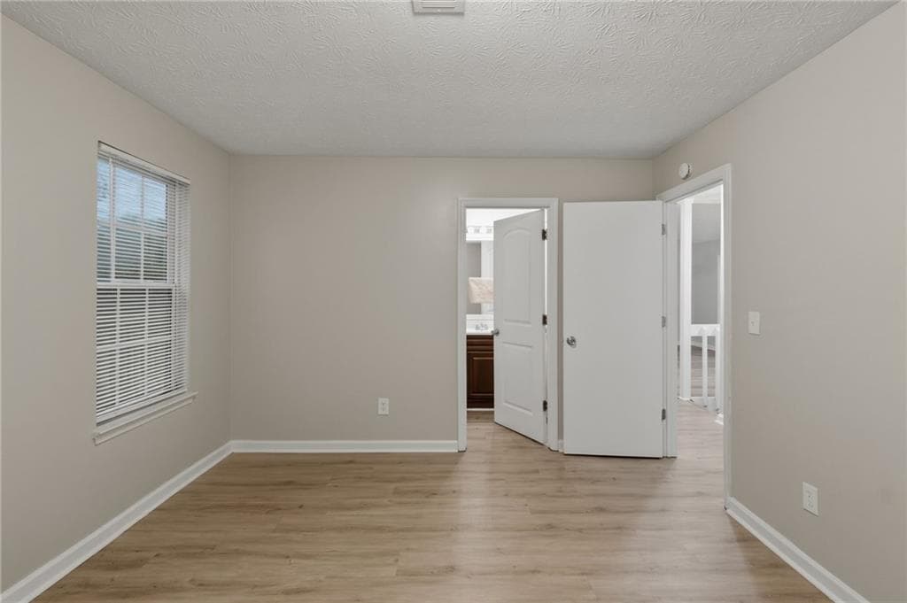 4 bedroom, 2 bathroom, 1,788 sq ft single family residence for sale at 5455 Fox Haven Trail, Stone Mountain, GA 30088 — photo 9