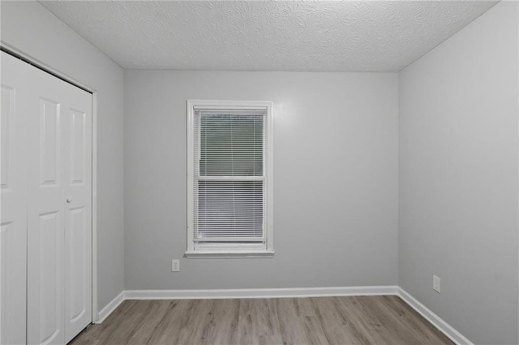 4 bedroom, 2 bathroom, 1,788 sq ft single family residence for sale at 5455 Fox Haven Trail, Stone Mountain, GA 30088 — photo 10