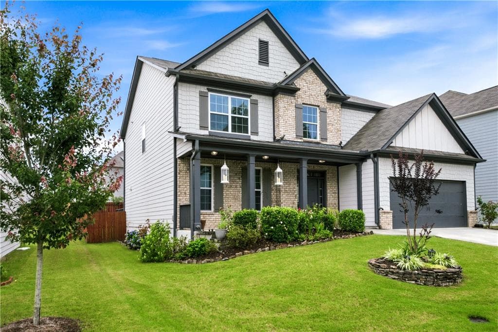 5 bedroom, 3 bathroom, 3,164 sq ft single family residence for rent at 2053 Hamilton Lake Parkway, Buford, GA 30519 for $3,100 a month — photo 2
