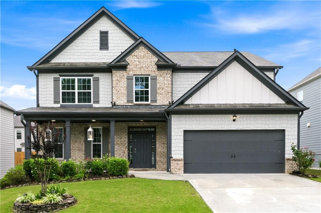 5 bedroom, 3 bathroom, 3,164 sq ft single family residence for rent at 2053 Hamilton Lake Parkway, Buford, GA 30519 for $3,100 a month — photo 4