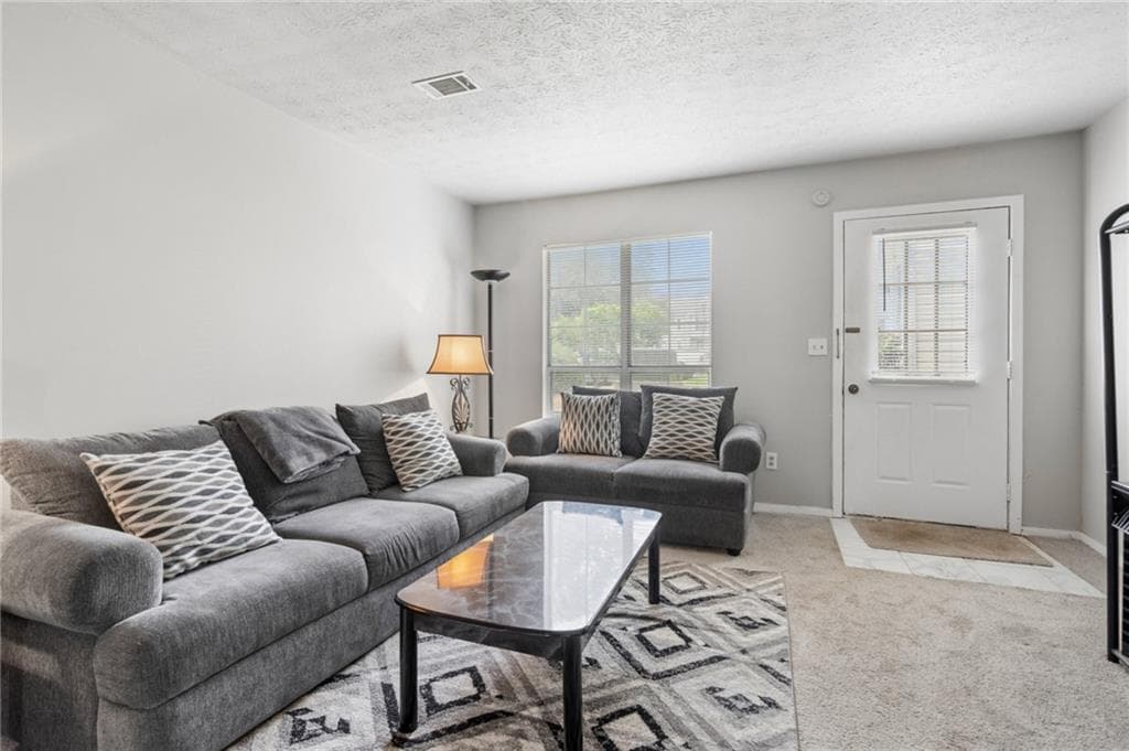 2 bedroom, 2 bathroom, 1,064 sq ft condominium for sale at 6698 Witherington Court, Norcross, GA 30093 — photo 5