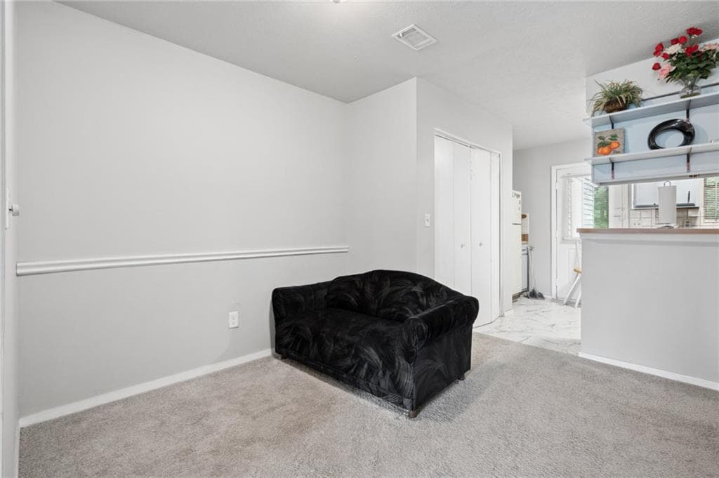 2 bedroom, 2 bathroom, 1,064 sq ft condominium for sale at 6698 Witherington Court, Norcross, GA 30093 — photo 8