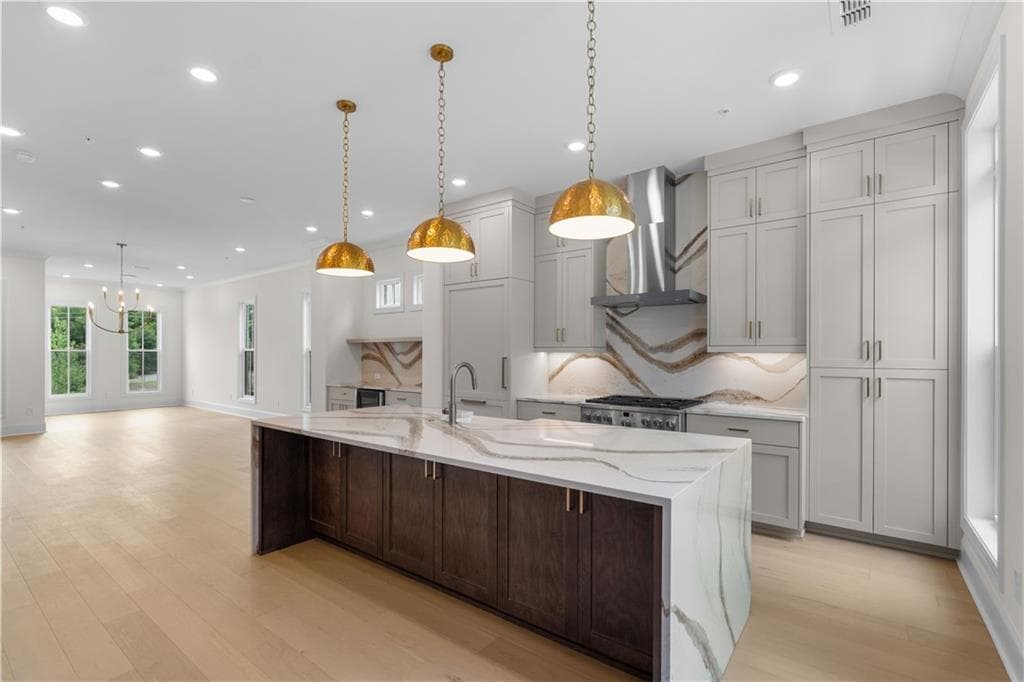 3 bedroom, 4 bathroom, 2,105 sq ft townhouse for sale at 3155 Paley Drive, Alpharetta, GA 30009 — photo 3