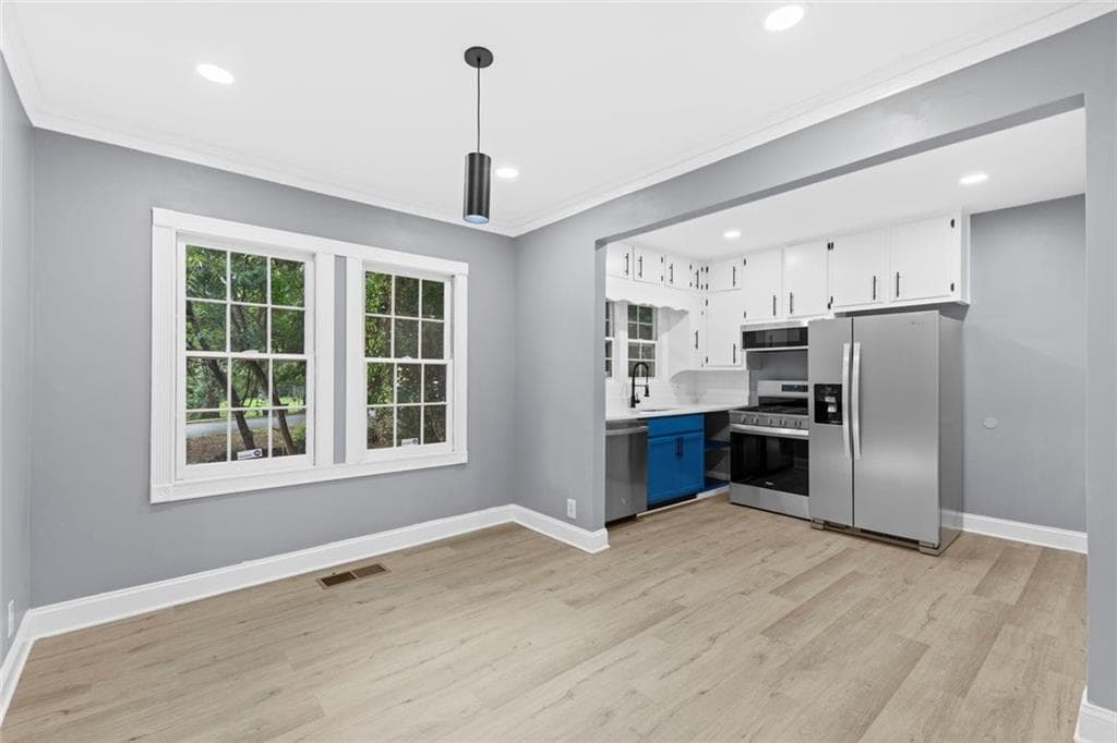 3 bedroom, 1 bathroom, 981 sq ft single family residence under contract at 500 Allendale Drive, Decatur, GA 30032 — photo 9