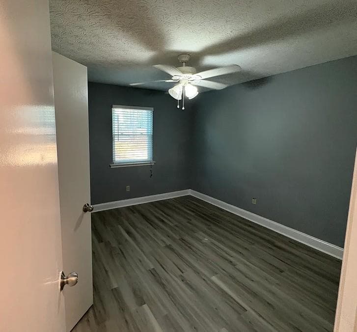 3 bedroom, 2 bathroom, 1,220 sq ft single family residence for sale at 859 Sheppard Road, Stone Mountain, GA 30083 — photo 8