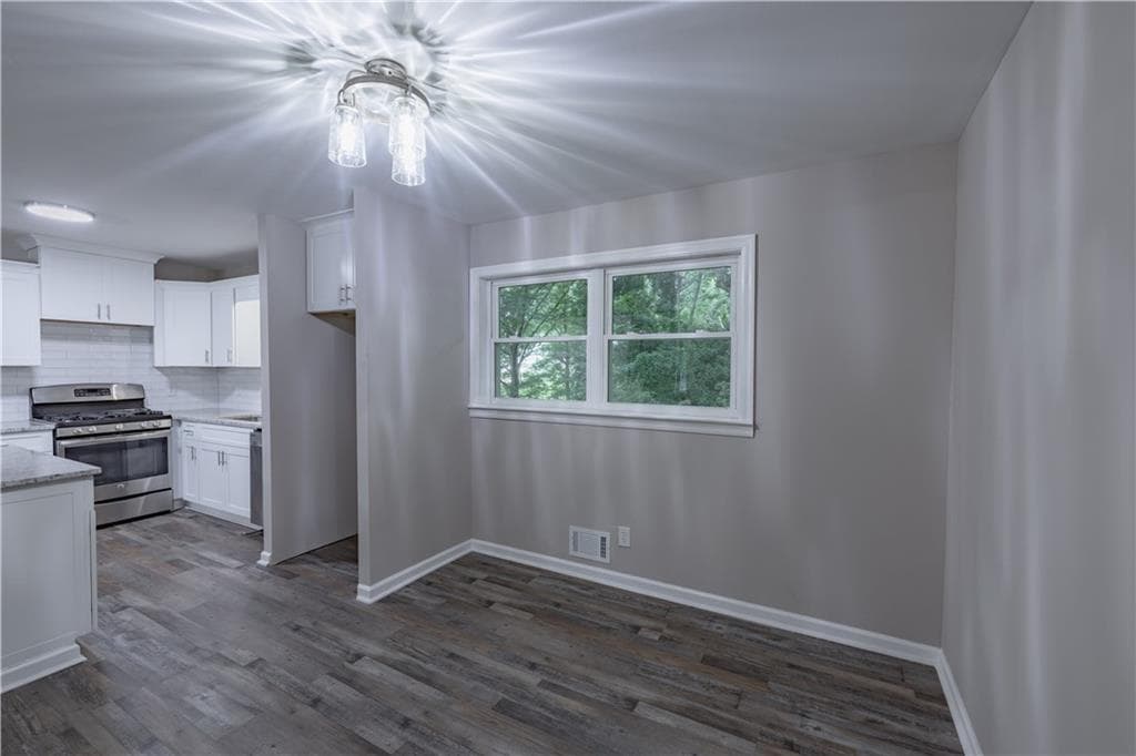 3 bedroom, 2 bathroom, 1,596 sq ft single family residence for sale at 3360 Emerson Street, Smyrna, GA 30082 — photo 10