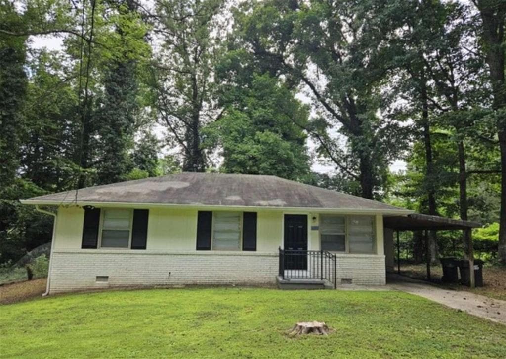 3 bedroom, 1 bathroom, 936 sq ft single family residence for sale at 3069 McKenzie Road, East Point, GA 30344