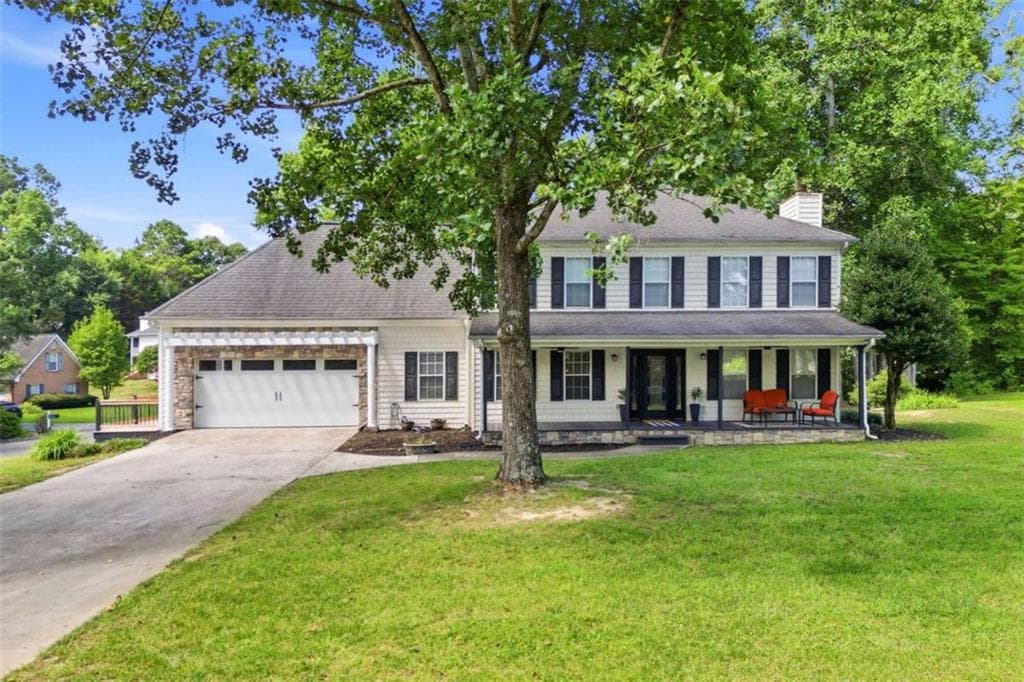 4 bedroom, 3 bathroom, 2,829 sq ft single family residence for sale at 195 Gateway Drive, Rocky Face, GA 30740