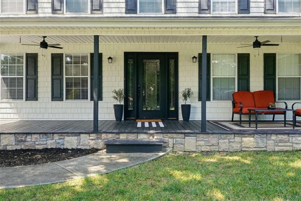 4 bedroom, 3 bathroom, 2,829 sq ft single family residence for sale at 195 Gateway Drive, Rocky Face, GA 30740 — photo 4