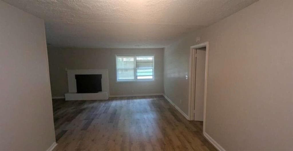 3 bedroom, 1 bathroom, 1,447 sq ft single family residence for sale at 336 Laurel Lane, Stockbridge, GA 30281 — photo 2