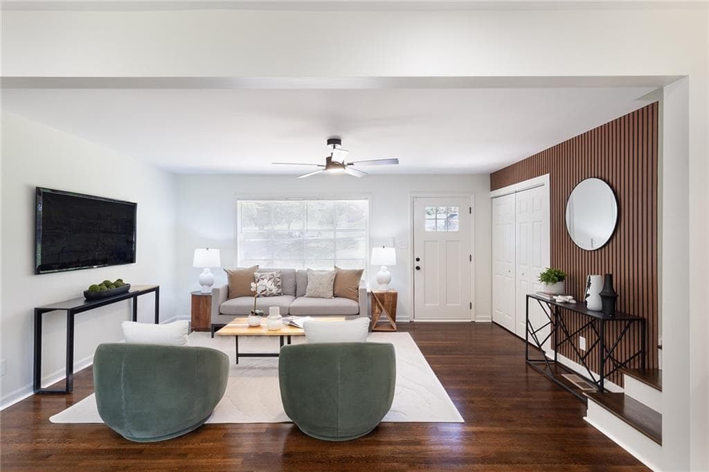 4 bedroom, 3 bathroom single family residence under contract at 3230 Vanderbilt Lane, Atlanta, GA 30318 — photo 6