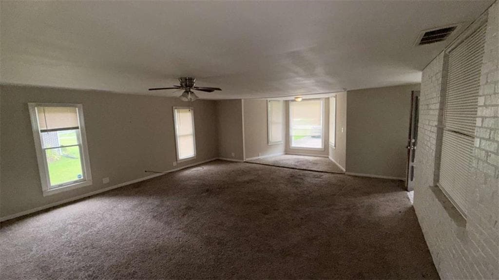 3 bedroom, 3 bathroom, 2,072 sq ft single family residence under contract at 748 Greenhill Drive, Conyers, GA 30012 — photo 2