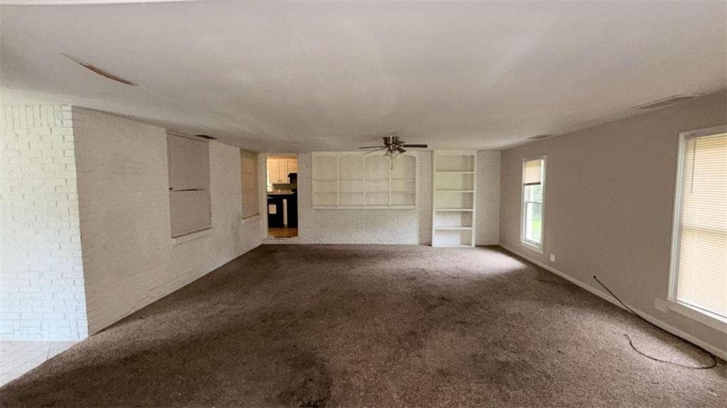 3 bedroom, 3 bathroom, 2,072 sq ft single family residence under contract at 748 Greenhill Drive, Conyers, GA 30012 — photo 4