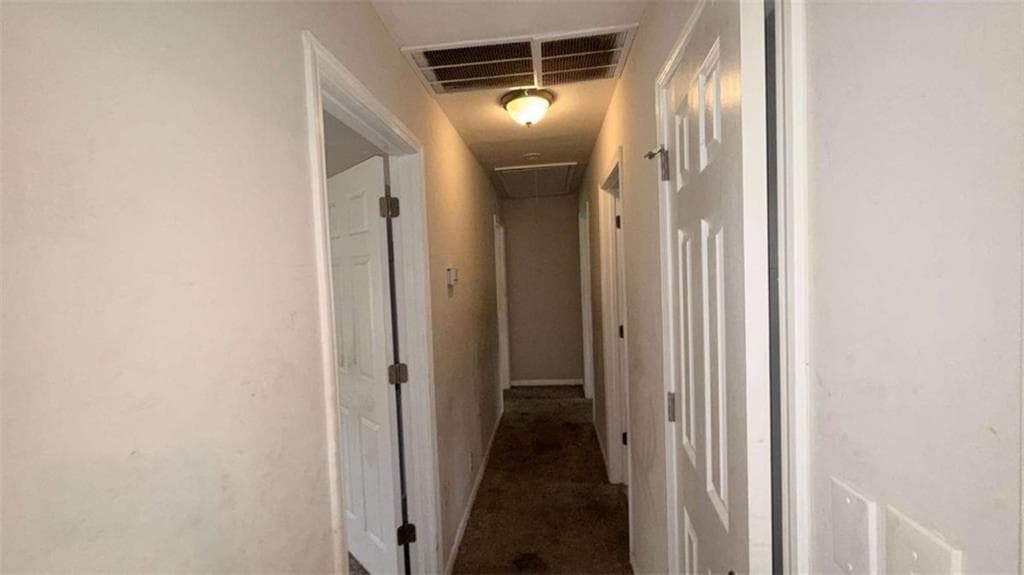 3 bedroom, 3 bathroom, 2,072 sq ft single family residence under contract at 748 Greenhill Drive, Conyers, GA 30012 — photo 7