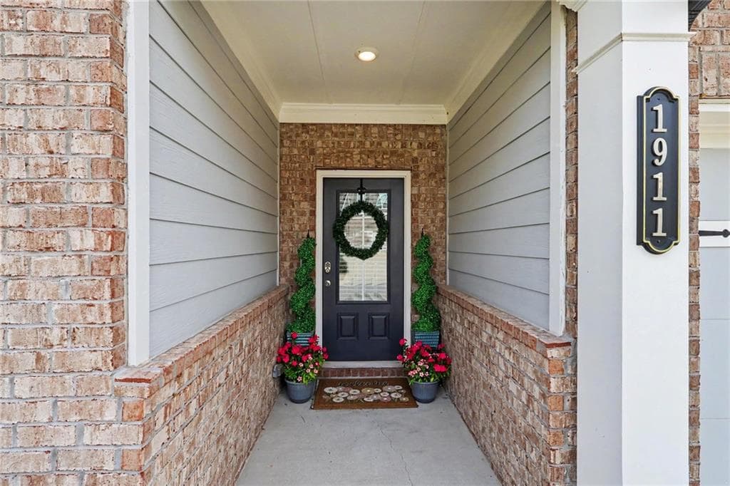 3 bedroom, 3 bathroom, 2,496 sq ft single family residence for sale at 1911 Tidemarsh Lane, Lawrenceville, GA 30045 — photo 2