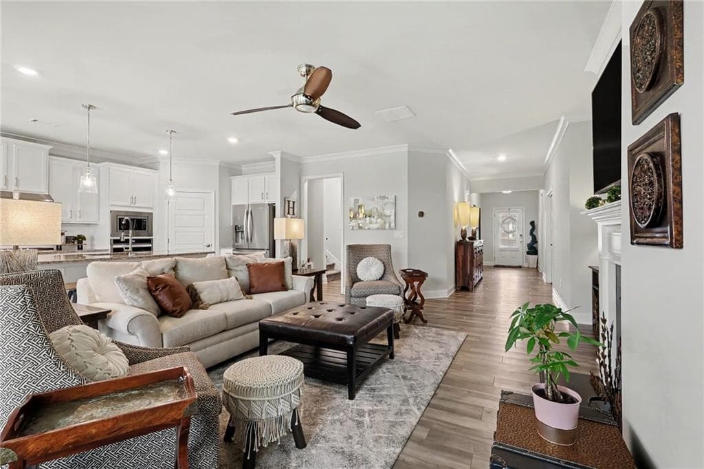 3 bedroom, 3 bathroom, 2,496 sq ft single family residence for sale at 1911 Tidemarsh Lane, Lawrenceville, GA 30045 — photo 4