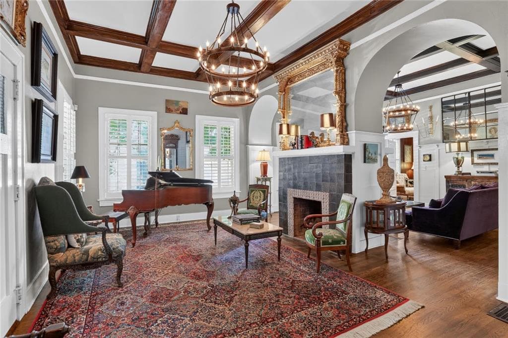 3 bedroom, 3 bathroom, 3,250 sq ft single family residence for sale at 909 Myrtle Street, Atlanta, GA 30309 — photo 2