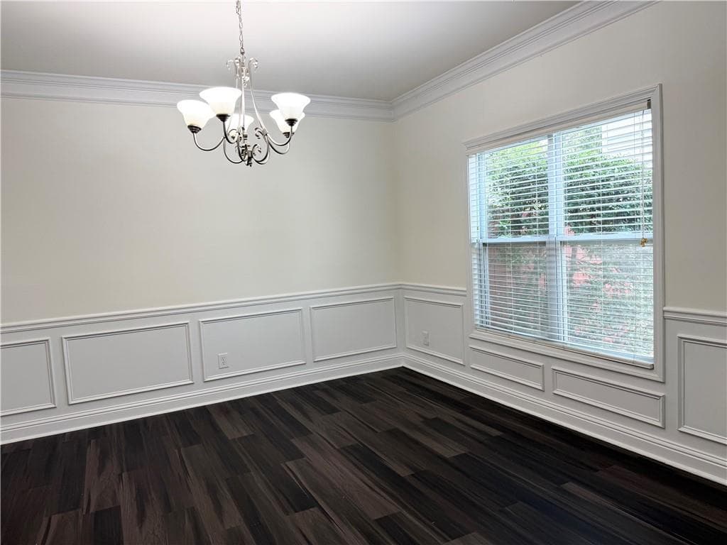 4 bedroom, 3 bathroom, 2,748 sq ft single family residence for rent at 4306 Suwanee Brook Court, Buford, GA 30518 for $2,600 a month — photo 9