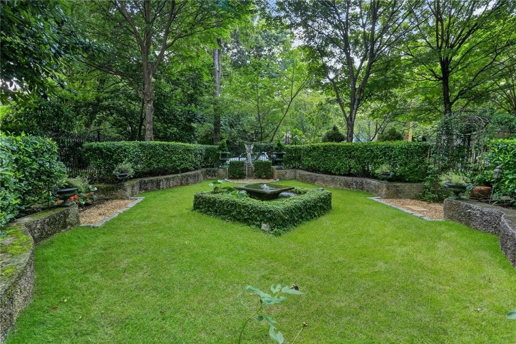 3 bedroom, 3 bathroom, 3,250 sq ft single family residence for sale at 909 Myrtle Street, Atlanta, GA 30309 — photo 6