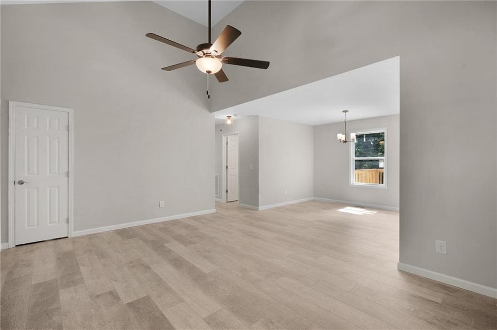 3 bedroom, 2 bathroom, 1,250 sq ft single family residence for rent at 135 Holly Creek Drive, Chatsworth, GA 30705 for $1,800 a month — photo 5