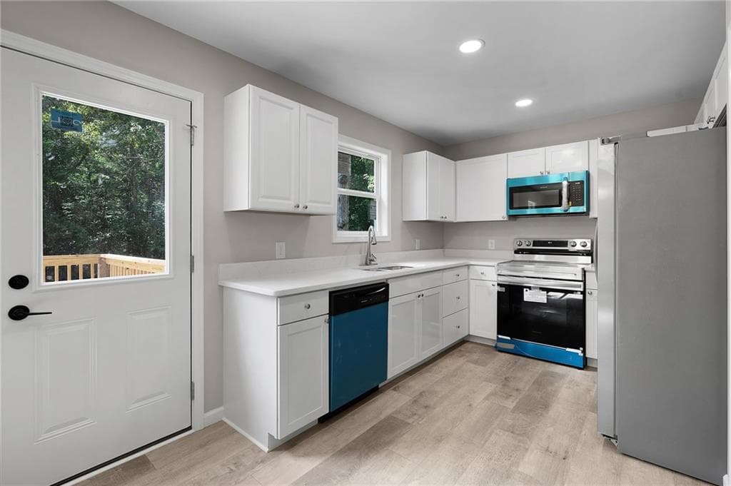 3 bedroom, 2 bathroom, 1,250 sq ft single family residence for rent at 135 Holly Creek Drive, Chatsworth, GA 30705 for $1,800 a month — photo 8