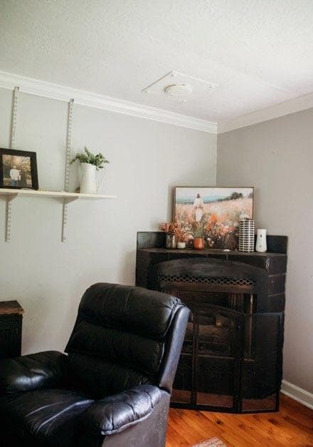 3 bedroom, 1 bathroom, 1,056 sq ft single family residence for sale at 200 Old Woodring Road, Ellijay, GA 30540 — photo 4