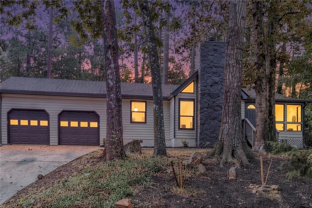 3 bedroom, 2 bathroom, 1,486 sq ft single family residence under contract at 4380 Cary Drive, Snellville, GA 30039 — photo 2