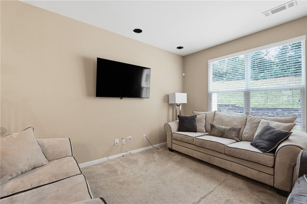 3 bedroom, 3 bathroom, 1,681 sq ft townhouse for sale at 4028 Carlinswood Way, Stone Mountain, GA 30083 — photo 6