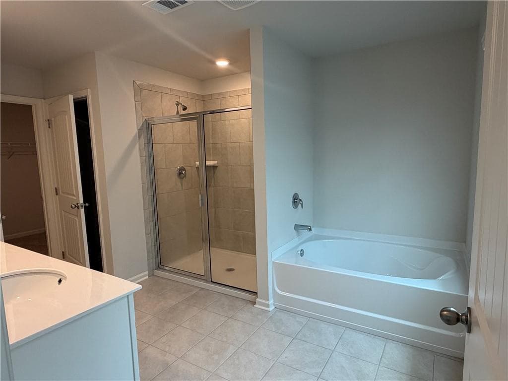 3 bedroom, 3 bathroom, 1,965 sq ft townhouse for rent at 3101 Greyton Drive, Buford, GA 30519 for $2,275 a month — photo 8