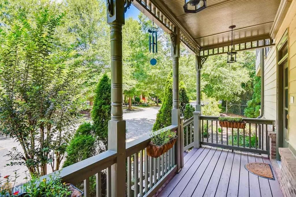 4 bedroom, 4 bathroom, 3,100 sq ft single family residence for rent at 1655 Habershal Drive, Atlanta, GA 30318 for $3,700 a month — photo 4