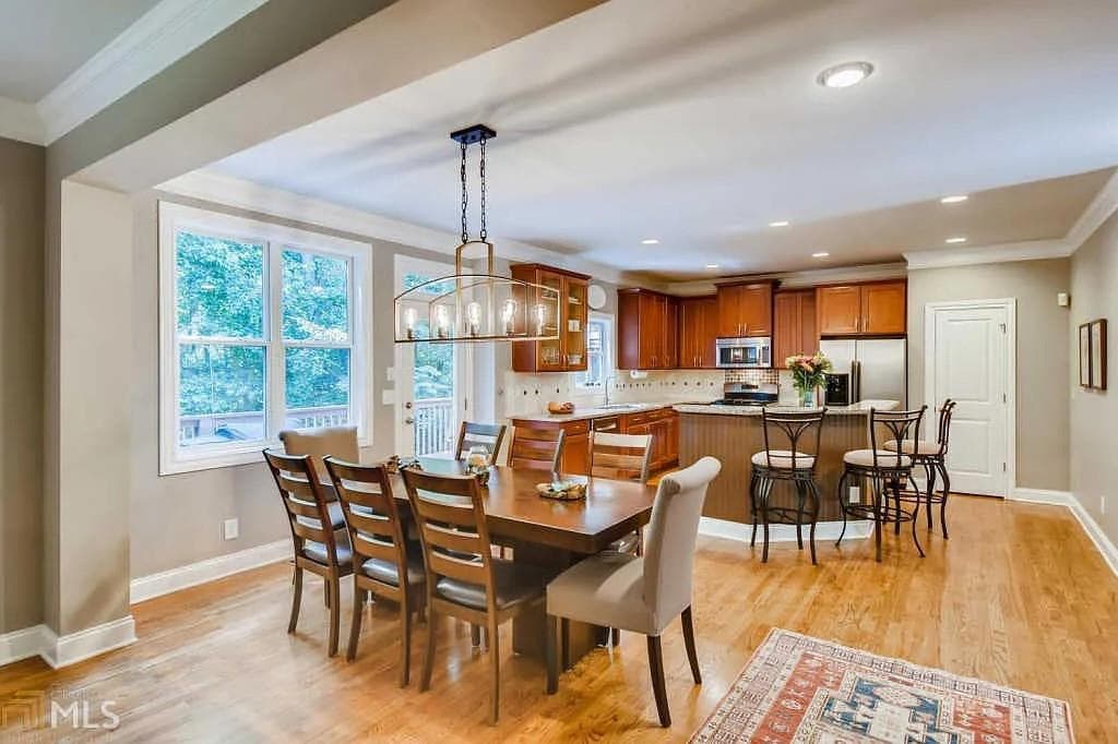 4 bedroom, 4 bathroom, 3,100 sq ft single family residence for rent at 1655 Habershal Drive, Atlanta, GA 30318 for $3,700 a month — photo 9