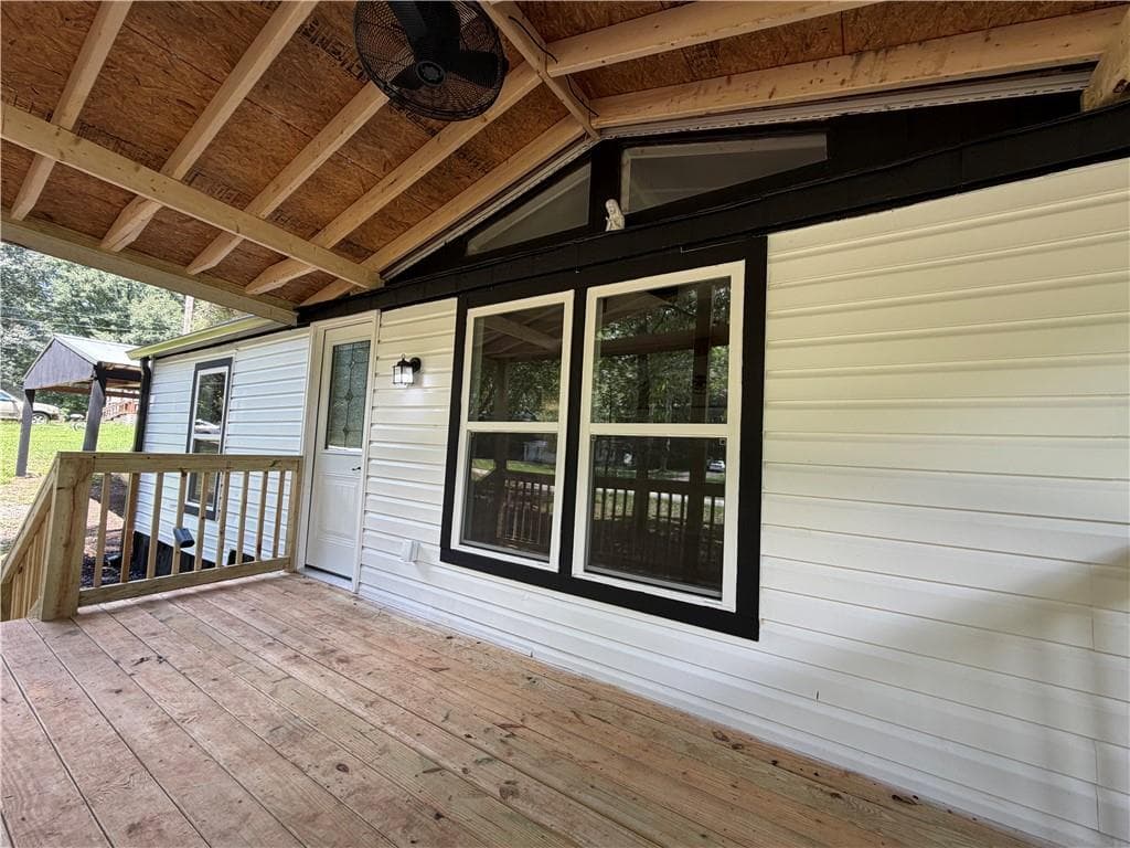 3 bedroom, 2 bathroom, 1,056 sq ft single family residence under contract at 54 Pine Lane, Villa Rica, GA 30180 — photo 7