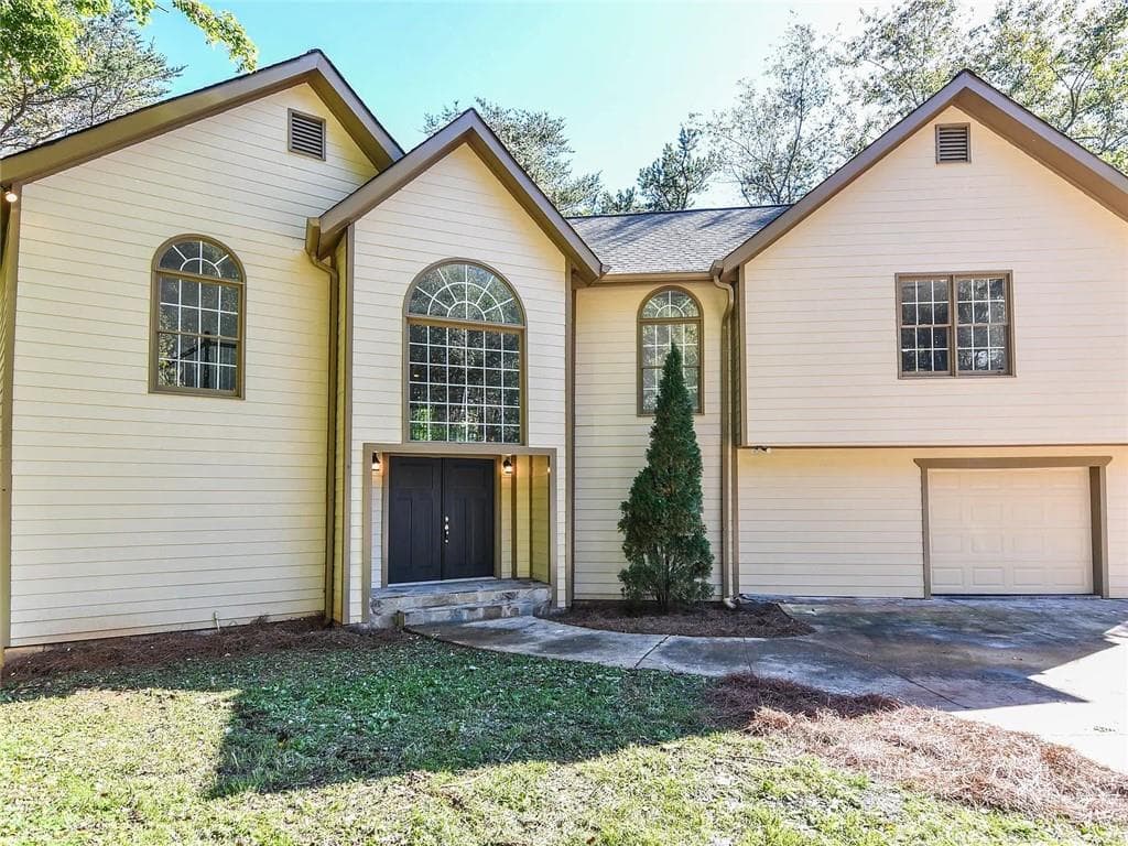 4 bedroom, 5 bathroom, 5,990 sq ft single family residence for rent at 235 Moss Overlook Road, Dawsonville, GA 30534 for $2,990 a month
