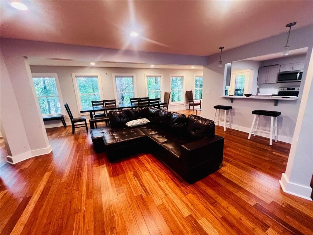 4 bedroom, 5 bathroom, 5,990 sq ft single family residence for rent at 235 Moss Overlook Road, Dawsonville, GA 30534 for $2,990 a month — photo 8