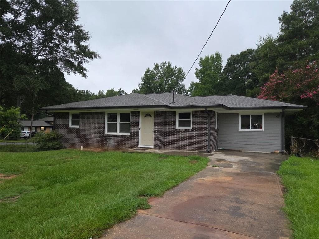 4 bedroom, 2 bathroom, 1,083 sq ft single family residence for rent at 4609 Puckett Street, Forest Park, GA 30297 for $1,700 a month — photo 1 of 8