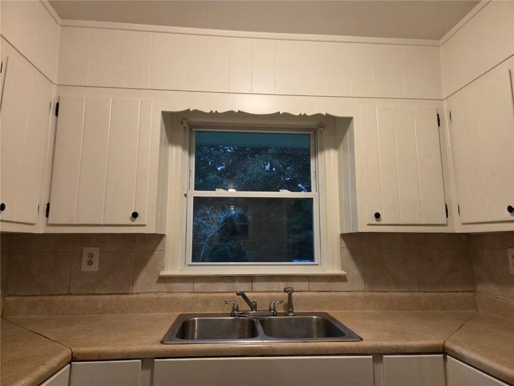 4 bedroom, 2 bathroom, 1,083 sq ft single family residence for rent at 4609 Puckett Street, Forest Park, GA 30297 for $1,700 a month — photo 5