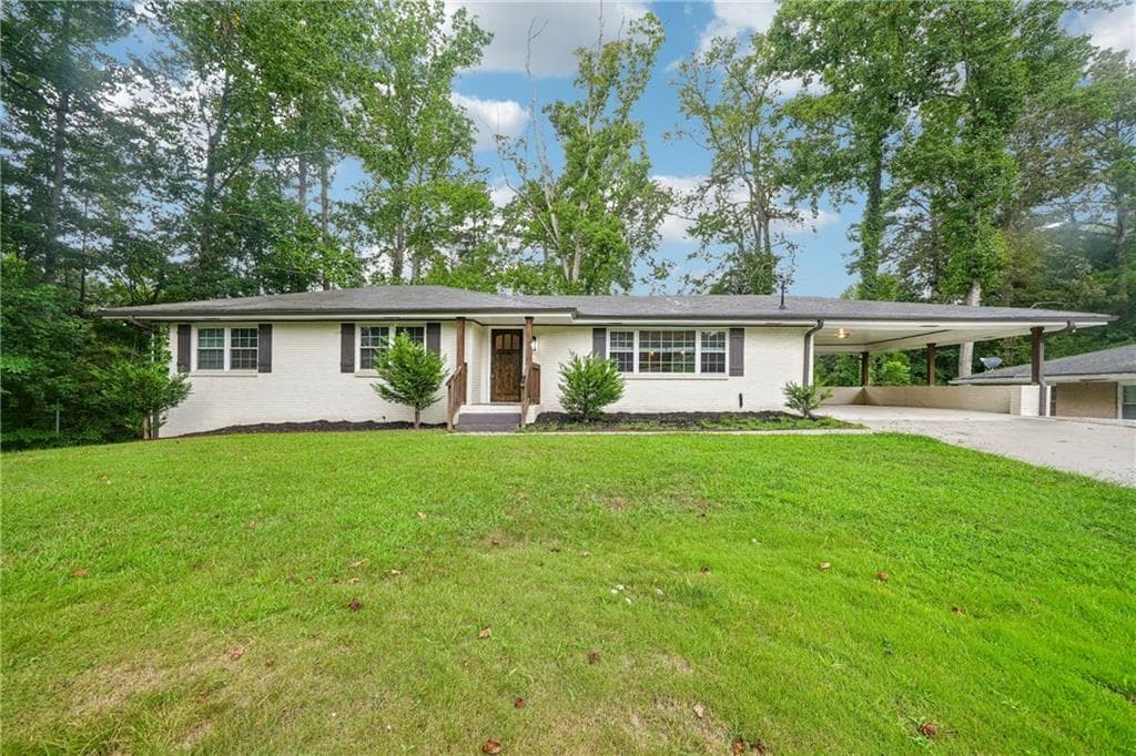 5 bedroom, 3 bathroom, 2,974 sq ft single family residence for sale at 319 Prairie View Place, Atlanta, GA 30311