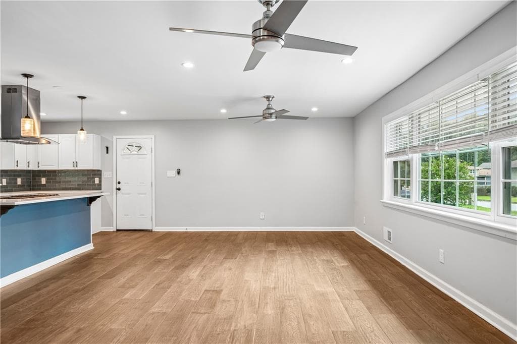 5 bedroom, 3 bathroom, 2,974 sq ft single family residence for sale at 319 Prairie View Place, Atlanta, GA 30311 — photo 7