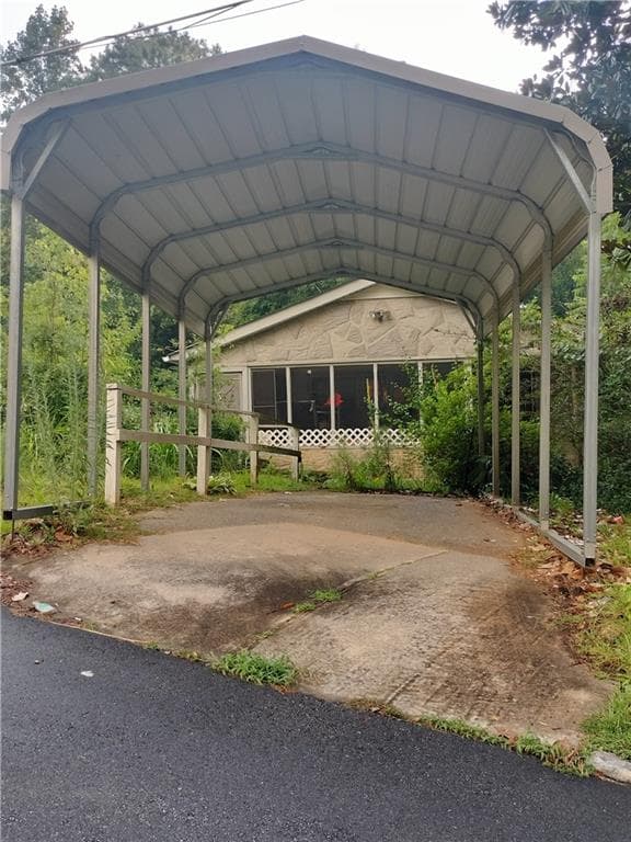 3 bedroom, 2 bathroom, 1,056 sq ft single family residence for sale at 1608 Ezra Church Drive, Atlanta, GA 30314 — photo 3