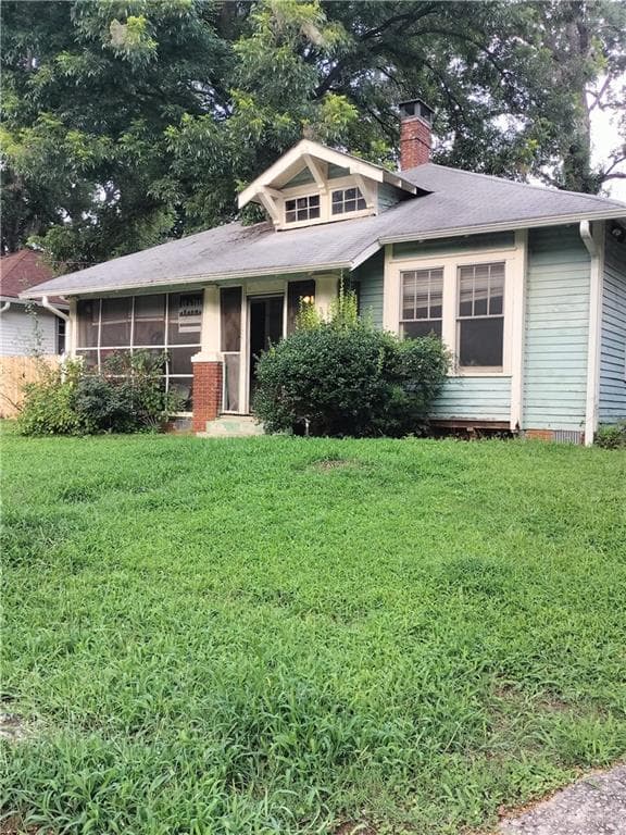 3 bedroom, 1 bathroom, 1,408 sq ft single family residence for sale at 1424 Graham Street, Atlanta, GA 30310 — photo 3