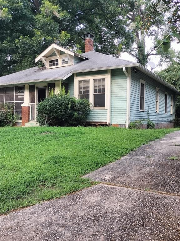 3 bedroom, 1 bathroom, 1,408 sq ft single family residence for sale at 1424 Graham Street, Atlanta, GA 30310 — photo 4