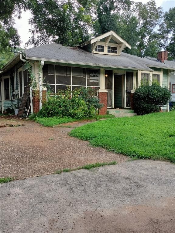 3 bedroom, 1 bathroom, 1,408 sq ft single family residence for sale at 1424 Graham Street, Atlanta, GA 30310 — photo 6