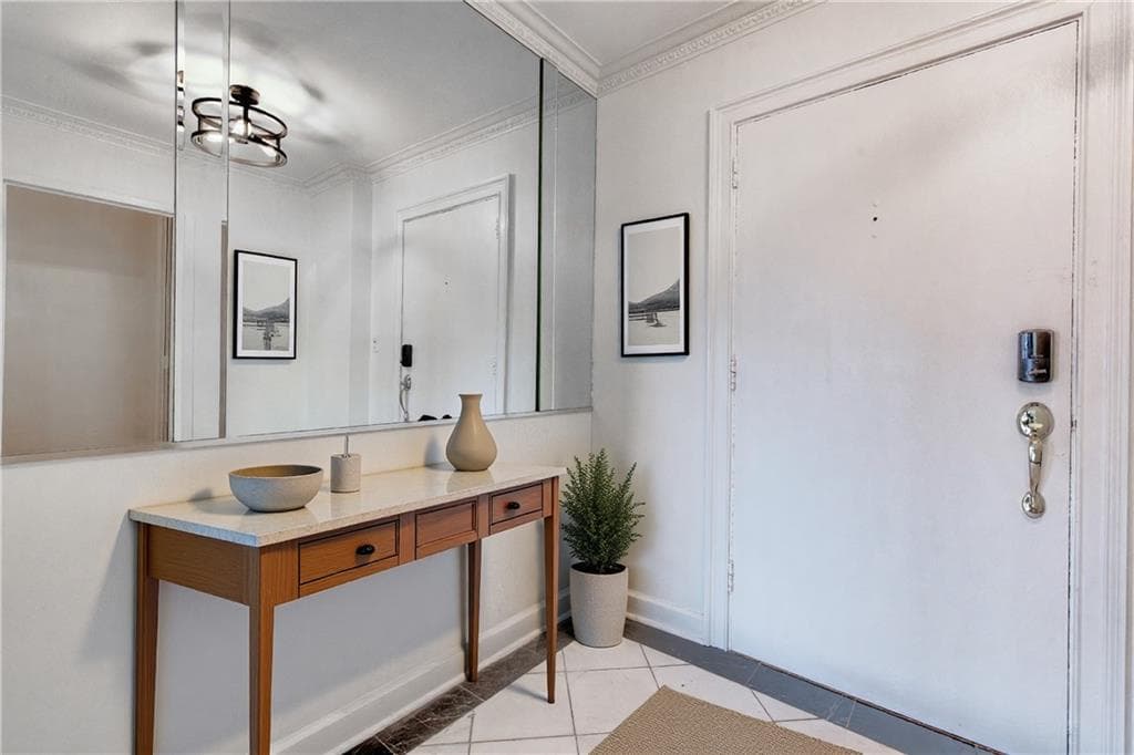 2 bedroom, 2 bathroom, 1,256 sq ft condominium for sale at 215 Piedmont Avenue # 1206, Atlanta, GA 30308 — photo 3